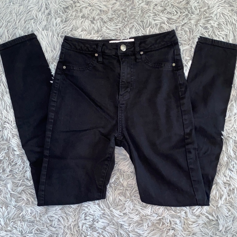 Black Tilly’s RSQ High-Rise Skinny Jeans